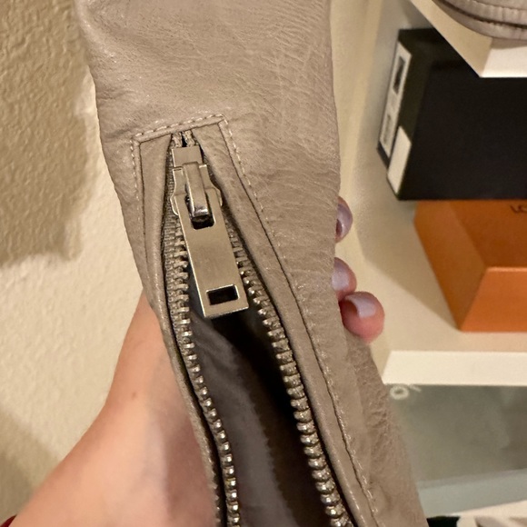 Women’s leather jacket🦋🌺❤️🔥 - Picture 4 of 5